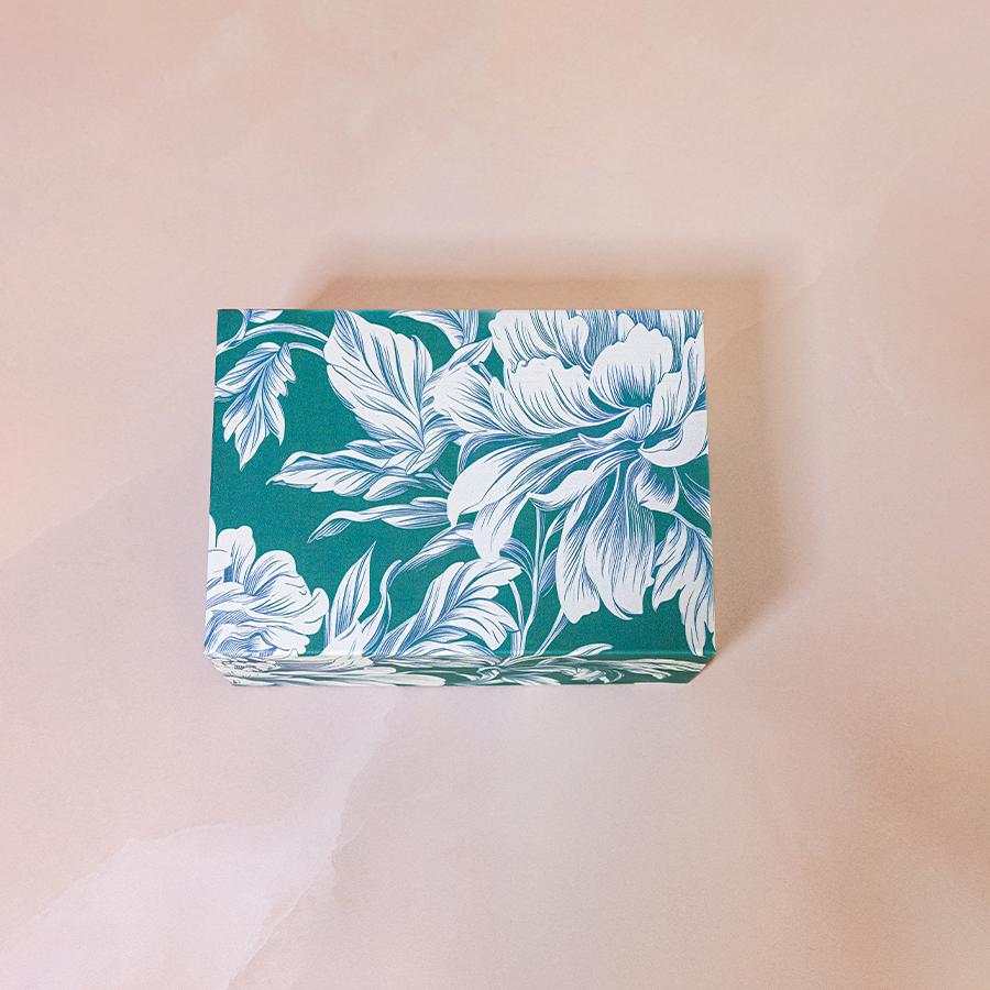 The Garden of Paradise Box